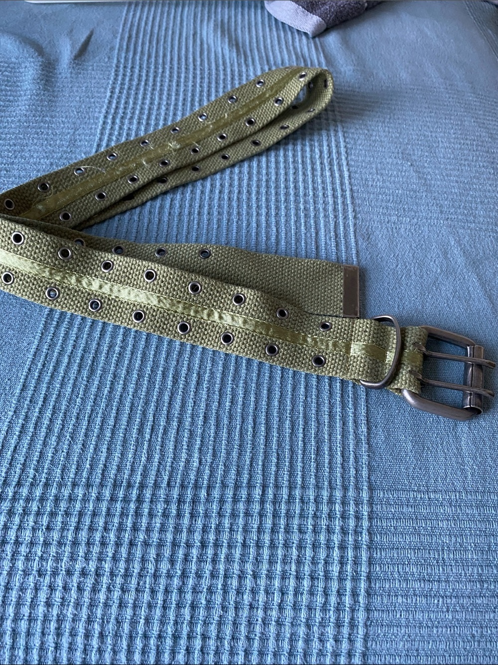🌸🌼3 for $12🌸🌼 Olive Green Canvas Grommet Belt with Double-Prong Buckle